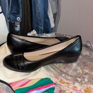 Life Stride Black Women's Flats